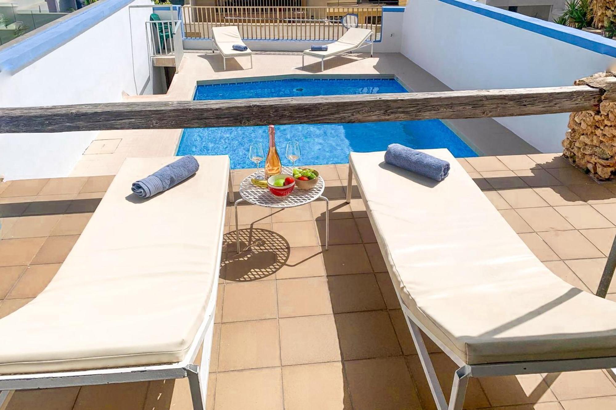 Pool & Sea Merill Apartments メーリッハ エクステリア 写真